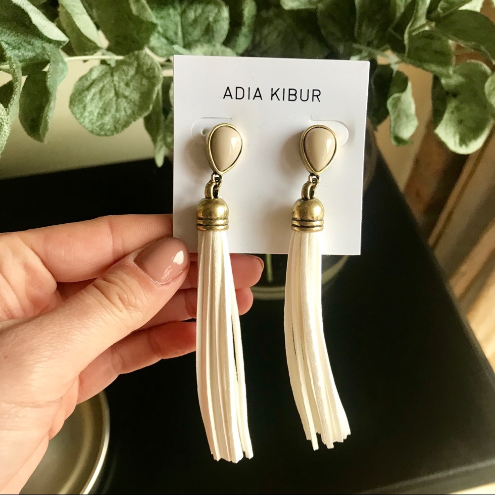 Neutral Drop Earrings